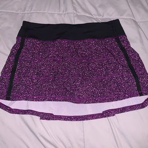 Lululemon pace rival mid-rise skirt